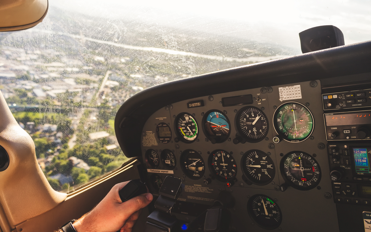 V Speeds Aircraft Velocities Explained Pilotstories V Speeds Aircraft Velocities Explained Pilotstories